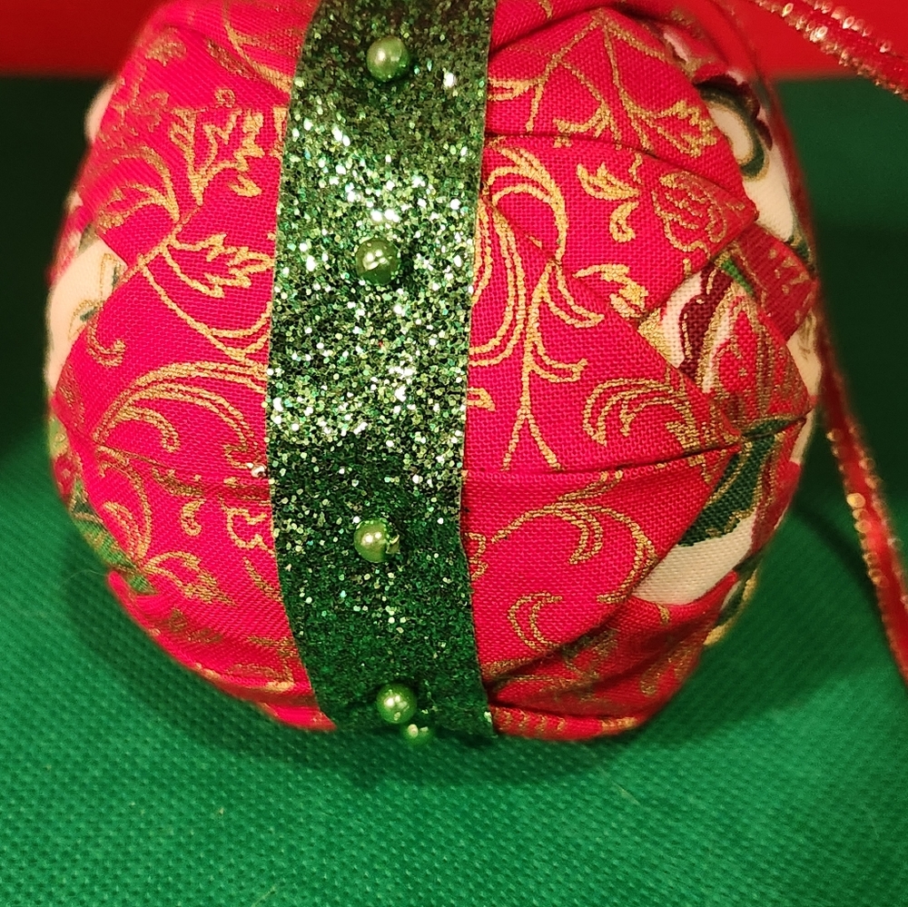 Handmade Quilted Christmas Ornament - Picture 4 of 6